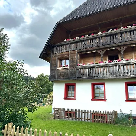 Helle Gemuetliche In Schwarzwaldhof